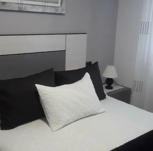 Pension Las Catedrales Гостевой дом Рибадео